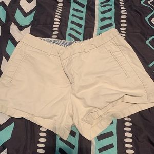 Very cute white shorts